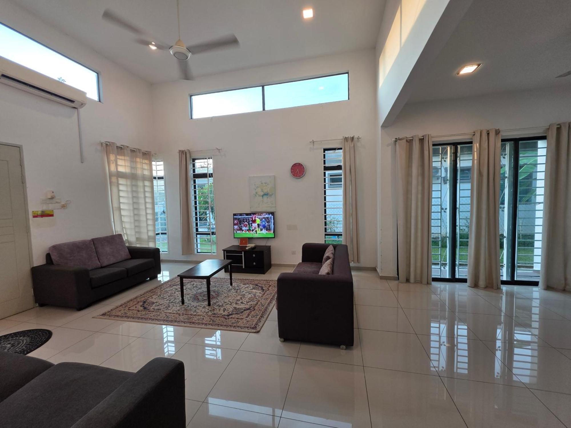 Malacca Siantan In Paya Rumput Near Std Hang Jebat, Sg Udang & Uitm Lendu מראה חיצוני תמונה